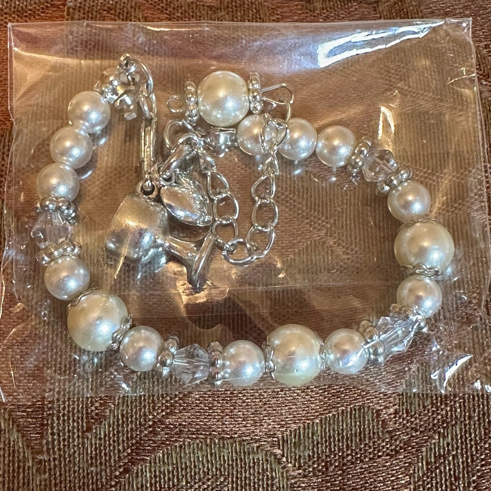Baptism Keepsake Trinket Box and Rosary Bracelet Girl White Gold Cross Charm Set - Picture 2 of 6